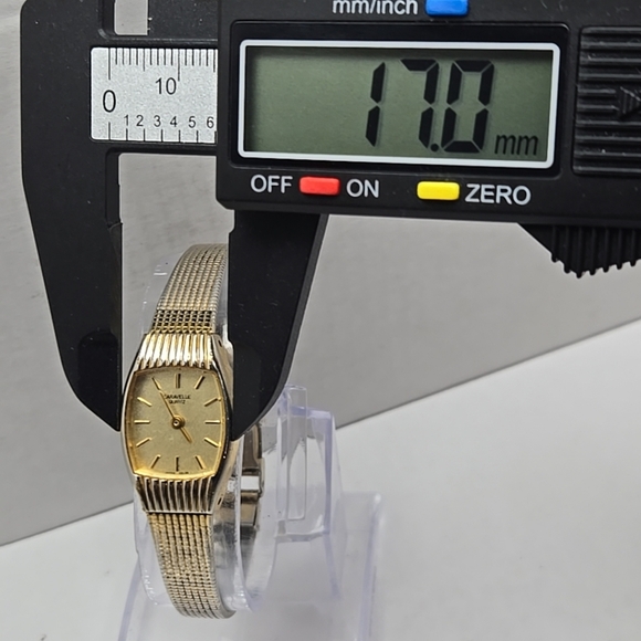 Caravelle By Bulova 48L98 Womens Quartz Watch Gold Silver Tone New Battery Works - Picture 4 of 9